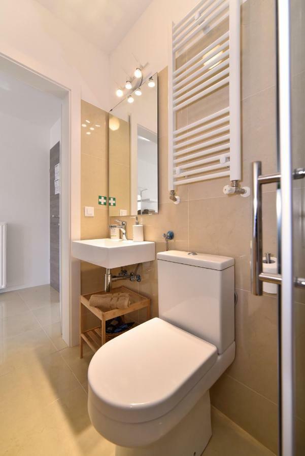 B&B Downtown 자그레브 외부 사진
