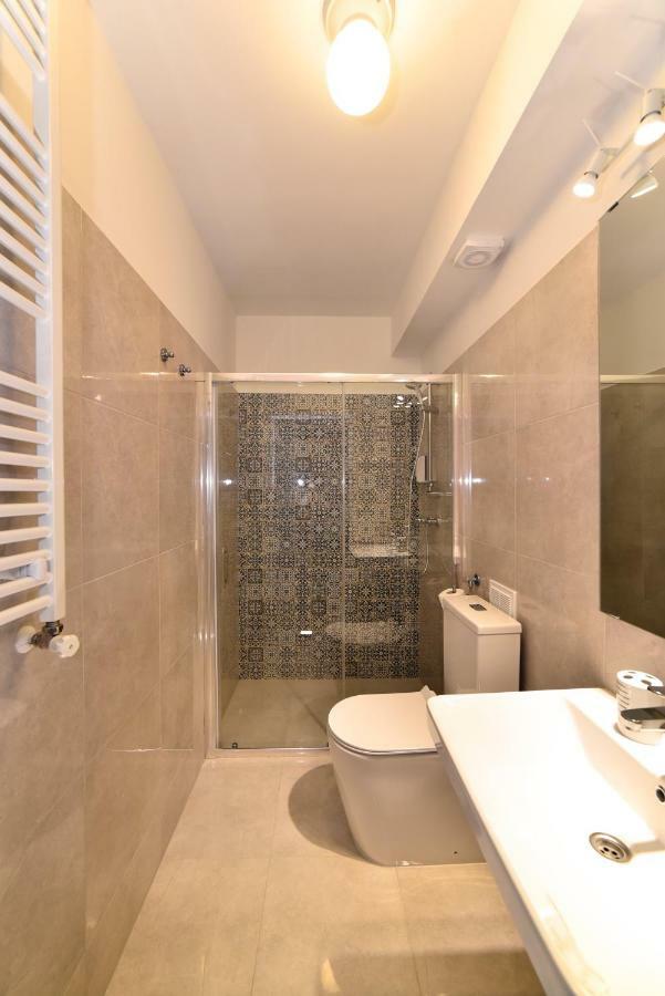 B&B Downtown 자그레브 외부 사진