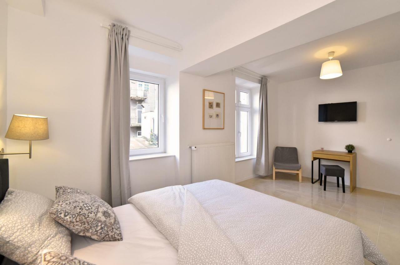 B&B Downtown 자그레브 외부 사진